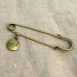 COACH Vintage Signature Brass Large Safety Pin Brooch